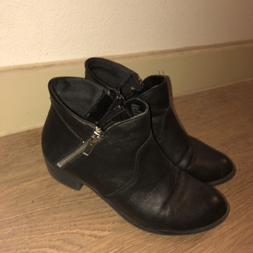 Black ankle booties